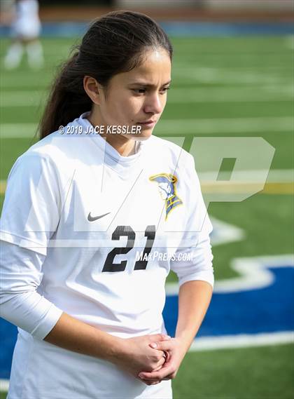 Thumbnail 1 in Birmingham vs. El Camino Real (CIFLACS Div-1 Quarterfinal) photogallery.