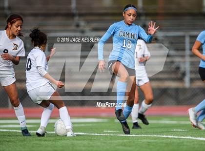 Thumbnail 1 in Birmingham vs. El Camino Real (CIFLACS Div-1 Quarterfinal) photogallery.