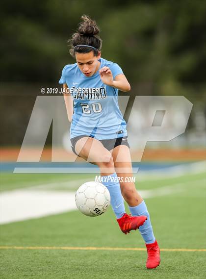Thumbnail 2 in Birmingham vs. El Camino Real (CIFLACS Div-1 Quarterfinal) photogallery.