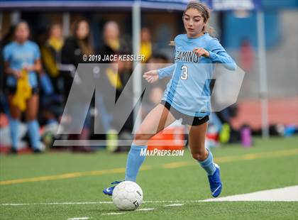 Thumbnail 2 in Birmingham vs. El Camino Real (CIFLACS Div-1 Quarterfinal) photogallery.