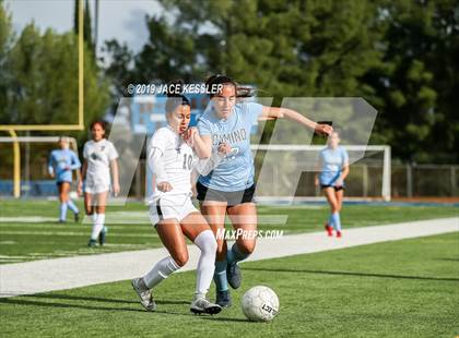 Thumbnail 1 in Birmingham vs. El Camino Real (CIFLACS Div-1 Quarterfinal) photogallery.