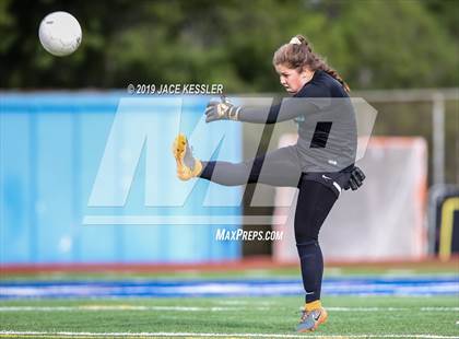 Thumbnail 1 in Birmingham vs. El Camino Real (CIFLACS Div-1 Quarterfinal) photogallery.