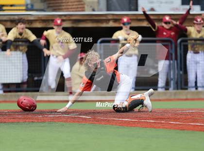Thumbnail 1 in Bishop Watterson vs Heath photogallery.