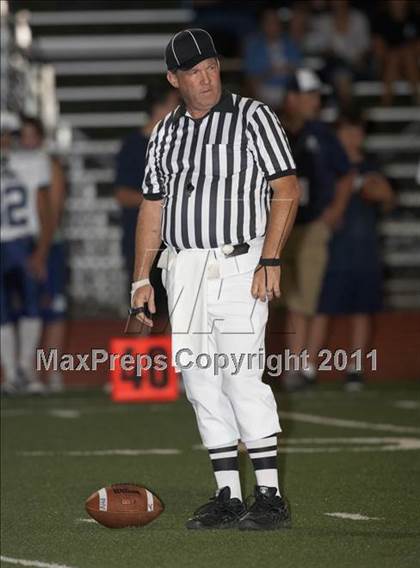 Thumbnail 2 in Aptos vs. Del Campo (Battle at the Capital) photogallery.
