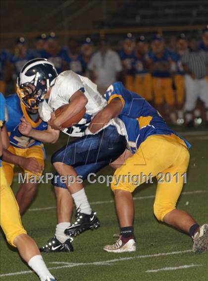 Thumbnail 1 in Aptos vs. Del Campo (Battle at the Capital) photogallery.
