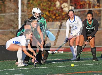 Thumbnail 1 in Northwest Catholic @ Glastonbury photogallery.
