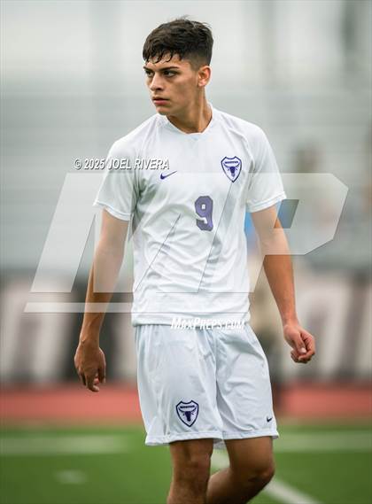 Thumbnail 1 in Victoria East vs. Morton Ranch photogallery.