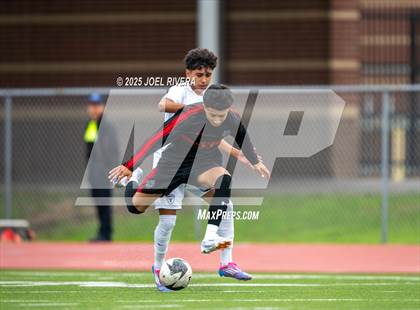Thumbnail 3 in Victoria East vs. Morton Ranch photogallery.