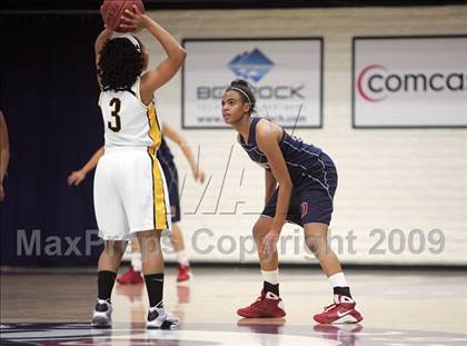 Thumbnail 3 in Dublin vs. Bishop O'Dowd (CIF NCS D3 Final) photogallery.