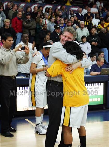 Thumbnail 1 in Dublin vs. Bishop O'Dowd (CIF NCS D3 Final) photogallery.