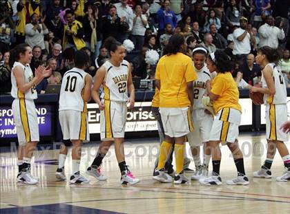 Thumbnail 2 in Dublin vs. Bishop O'Dowd (CIF NCS D3 Final) photogallery.