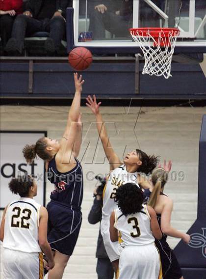 Thumbnail 3 in Dublin vs. Bishop O'Dowd (CIF NCS D3 Final) photogallery.