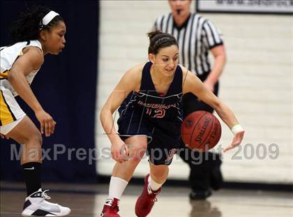 Thumbnail 2 in Dublin vs. Bishop O'Dowd (CIF NCS D3 Final) photogallery.