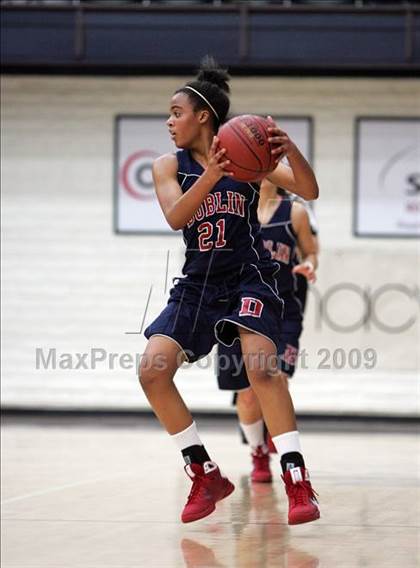 Thumbnail 3 in Dublin vs. Bishop O'Dowd (CIF NCS D3 Final) photogallery.