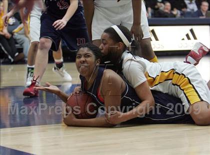 Thumbnail 3 in Dublin vs. Bishop O'Dowd (CIF NCS D3 Final) photogallery.