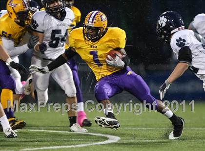 Thumbnail 2 in Mendon/Sutherland vs. East (Section 5 Class AA Semifinal) photogallery.