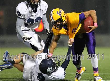 Thumbnail 1 in Mendon/Sutherland vs. East (Section 5 Class AA Semifinal) photogallery.