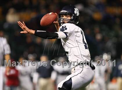 Thumbnail 2 in Mendon/Sutherland vs. East (Section 5 Class AA Semifinal) photogallery.