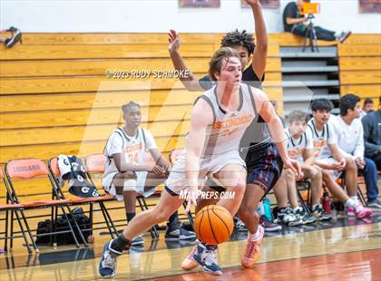 Thumbnail 2 in Clairemont @ Escondido photogallery.