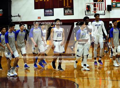 Thumbnail 2 in Bishop Loughlin vs. Archbishop Molloy (Catholic Class AA - Brooklyn/Queens Final) photogallery.