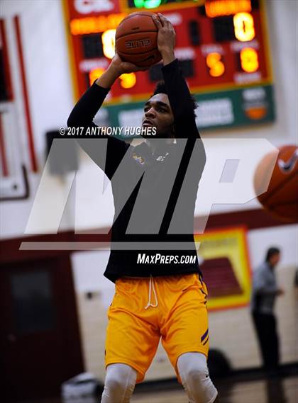 Thumbnail 1 in Bishop Loughlin vs. Archbishop Molloy (Catholic Class AA - Brooklyn/Queens Final) photogallery.