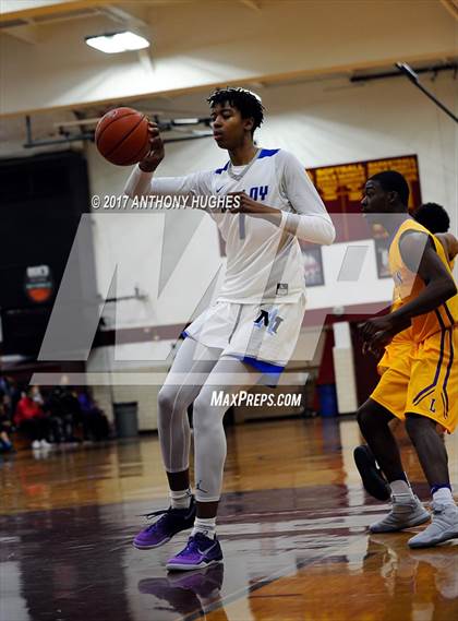 Thumbnail 3 in Bishop Loughlin vs. Archbishop Molloy (Catholic Class AA - Brooklyn/Queens Final) photogallery.