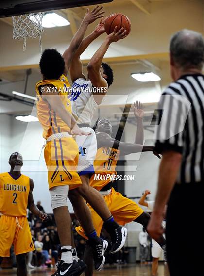 Thumbnail 1 in Bishop Loughlin vs. Archbishop Molloy (Catholic Class AA - Brooklyn/Queens Final) photogallery.