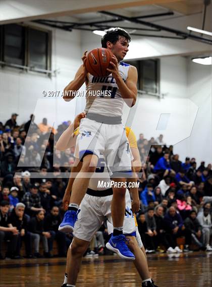Thumbnail 1 in Bishop Loughlin vs. Archbishop Molloy (Catholic Class AA - Brooklyn/Queens Final) photogallery.