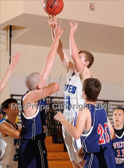 Thumbnail 1 in Wilton Christian vs. Sacramento Waldorf (Waves Invitational) photogallery.
