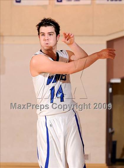 Thumbnail 1 in Wilton Christian vs. Sacramento Waldorf (Waves Invitational) photogallery.
