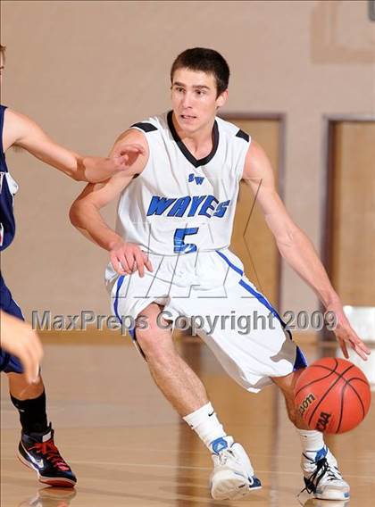 Thumbnail 2 in Wilton Christian vs. Sacramento Waldorf (Waves Invitational) photogallery.