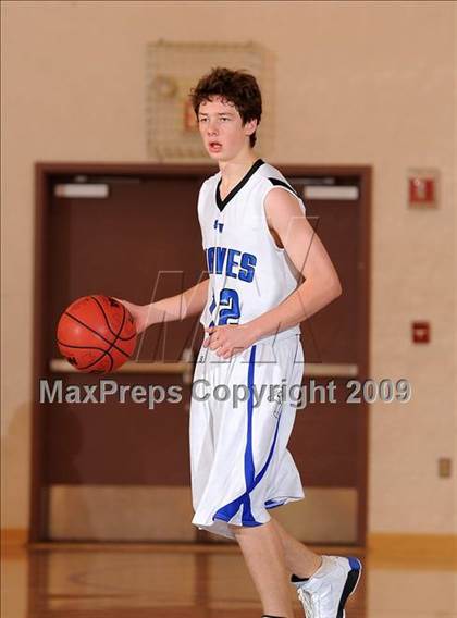 Thumbnail 1 in Wilton Christian vs. Sacramento Waldorf (Waves Invitational) photogallery.