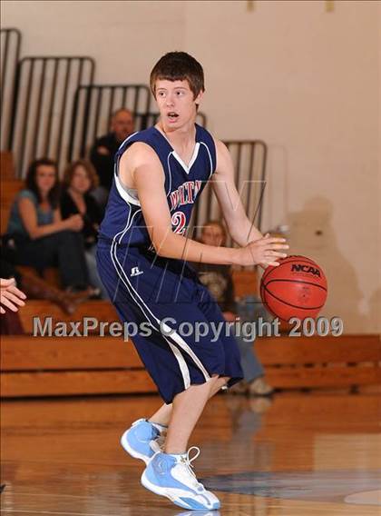 Thumbnail 3 in Wilton Christian vs. Sacramento Waldorf (Waves Invitational) photogallery.