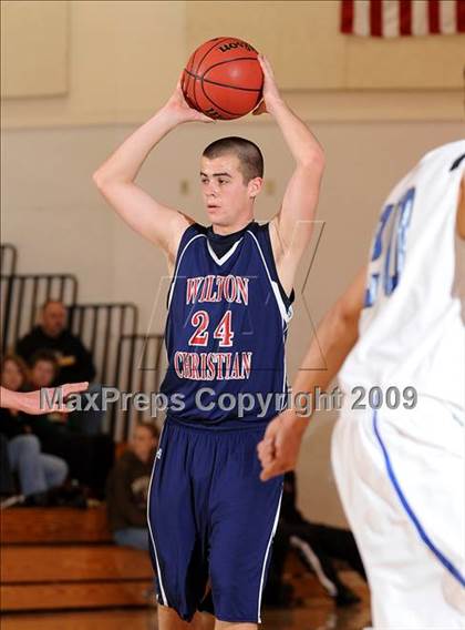 Thumbnail 1 in Wilton Christian vs. Sacramento Waldorf (Waves Invitational) photogallery.