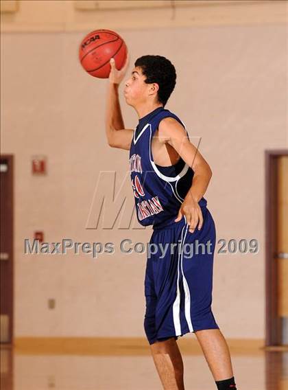 Thumbnail 2 in Wilton Christian vs. Sacramento Waldorf (Waves Invitational) photogallery.
