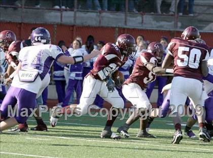 Thumbnail 1 in Curtis vs. Tottenville (PSAL Championship Division Final) photogallery.