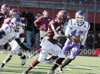 Thumbnail 3 in Curtis vs. Tottenville (PSAL Championship Division Final) photogallery.