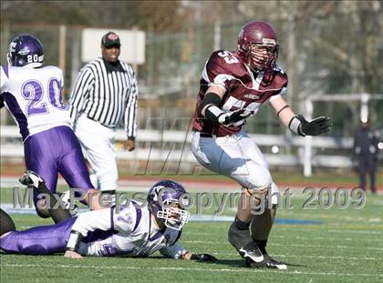 Thumbnail 3 in Curtis vs. Tottenville (PSAL Championship Division Final) photogallery.