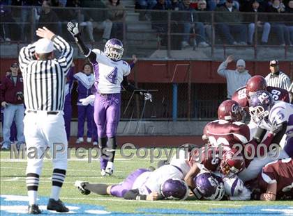 Thumbnail 1 in Curtis vs. Tottenville (PSAL Championship Division Final) photogallery.