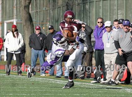 Thumbnail 1 in Curtis vs. Tottenville (PSAL Championship Division Final) photogallery.