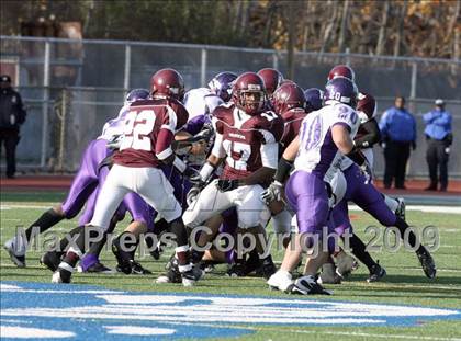 Thumbnail 3 in Curtis vs. Tottenville (PSAL Championship Division Final) photogallery.