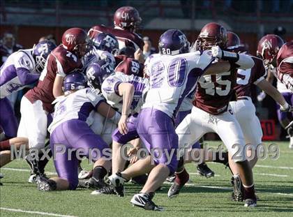 Thumbnail 3 in Curtis vs. Tottenville (PSAL Championship Division Final) photogallery.
