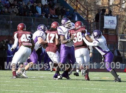 Thumbnail 2 in Curtis vs. Tottenville (PSAL Championship Division Final) photogallery.