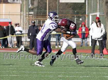 Thumbnail 1 in Curtis vs. Tottenville (PSAL Championship Division Final) photogallery.