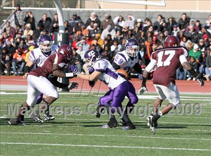 Thumbnail 2 in Curtis vs. Tottenville (PSAL Championship Division Final) photogallery.