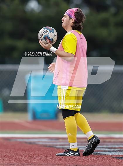 Thumbnail 2 in Flowery Branch vs Union Grove (GHSA 5A Quarterfinal) photogallery.
