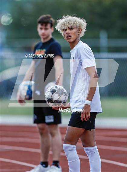 Thumbnail 2 in Flowery Branch vs Union Grove (GHSA 5A Quarterfinal) photogallery.