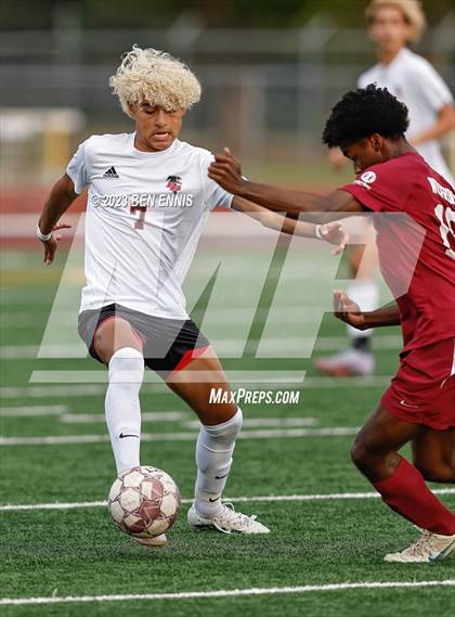Thumbnail 2 in Flowery Branch vs Union Grove (GHSA 5A Quarterfinal) photogallery.