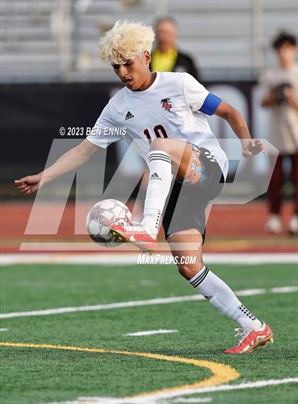 Thumbnail 1 in Flowery Branch vs Union Grove (GHSA 5A Quarterfinal) photogallery.
