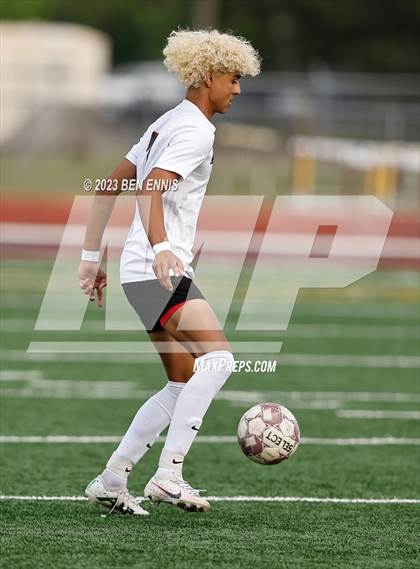 Thumbnail 3 in Flowery Branch vs Union Grove (GHSA 5A Quarterfinal) photogallery.